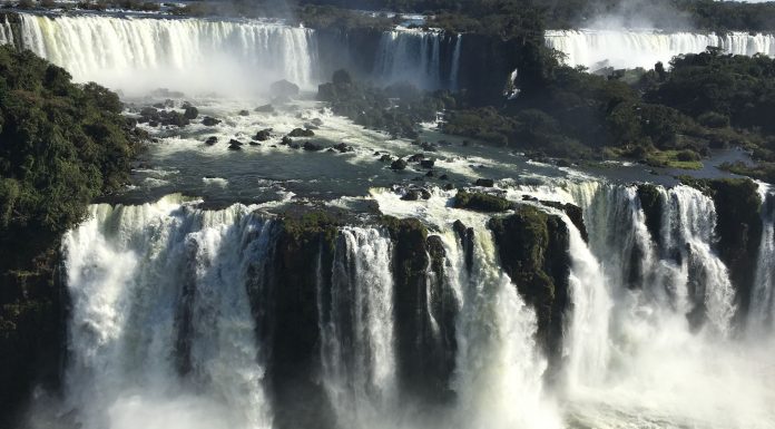 Şeytanın Boğazı; Iguazu Şelalesi
